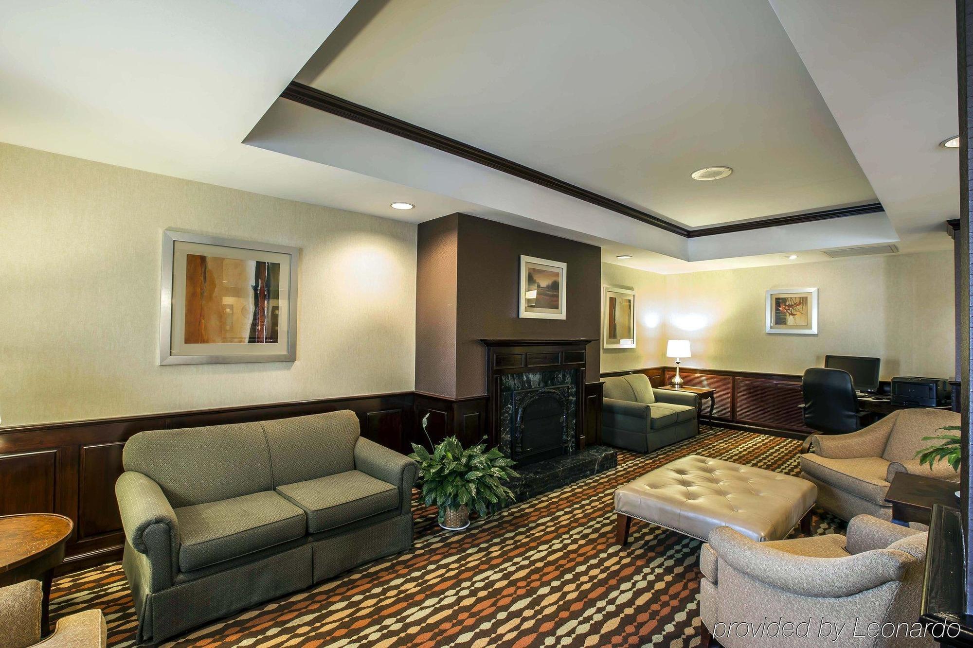 Comfort Suites Hanes Mall Winston-Salem Exterior photo
